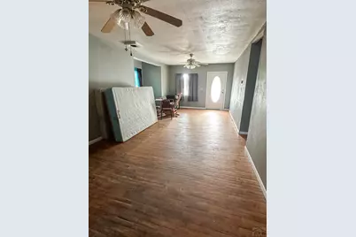 523 E Parmenter, Lamar, CO 81052 - Photo 10