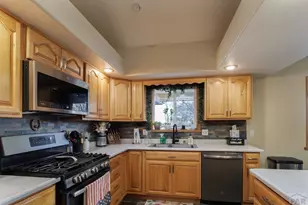 938 N Gantts Fort Ave, Pueblo West, CO 81007 - Photo 10