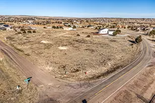 746 W Carrizo Springs Ave, Pueblo, CO 81007 - Photo 1