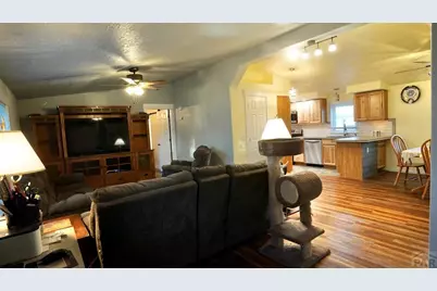 311 E Stewart Dr, Pueblo West, CO 81007 - Photo 6