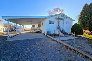 2016 Lasalle Rd, Pueblo, CO 81006 - Photo 2