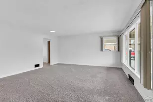 312 Kenwood Dr, Pueblo, CO 81004 - Photo 6