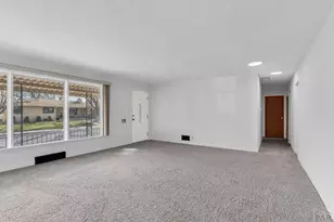 312 Kenwood Dr, Pueblo, CO 81004 - Photo 8