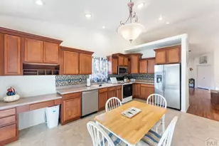 1722 Liberty Dr, Pueblo, CO 81006 - Photo 4