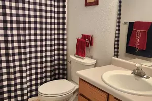 1467 W Plaza De Los Leones Dr, Pueblo West, CO 81007 - Photo 24