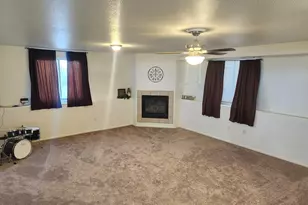 1467 W Plaza De Los Leones Dr, Pueblo West, CO 81007 - Photo 6