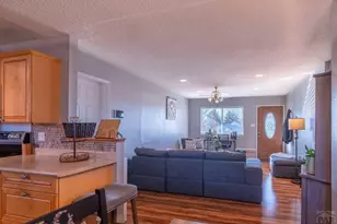 800 W Spruce St, Walsenburg, CO 81089 - Photo 8