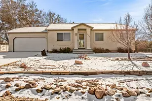 570 S Bellflower Dr, Pueblo West, CO 81007 - Photo 1