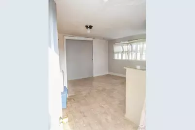 910 Elm St, Pueblo, CO 81004 - Photo 12