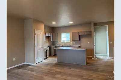 3526 Wapiti Ln, Pueblo, CO 81005 - Photo 2