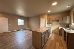 3526 Wapiti Ln, Pueblo, CO 81005 - Photo 4