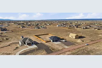 421 N Heather Dr., Pueblo, CO 81007 - Photo 8