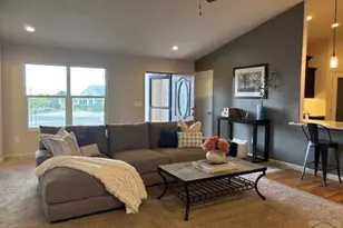 5114 Lynn Meadows Dr, Pueblo, CO 81005 - Photo 8