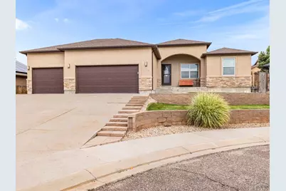 5114 Lynn Meadows Dr, Pueblo, CO 81005 - Photo 2
