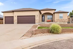 5114 Lynn Meadows Dr, Pueblo, CO 81005 - Photo 2