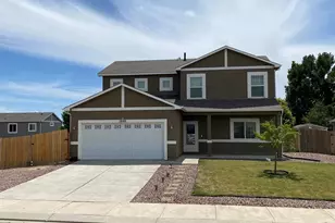 1808 Kingfisher Ln, Pueblo, CO 81008 - Photo 1