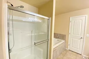 1808 Kingfisher Ln, Pueblo, CO 81008 - Photo 12