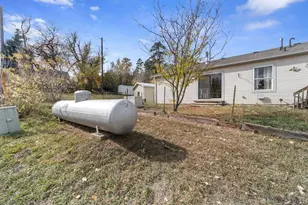 8906 Grand Ave, Beulah, CO 81023 - Photo 36