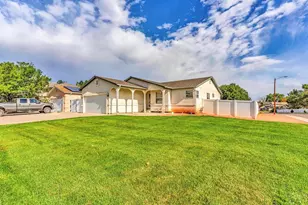 1 Hardwick Ct, Pueblo, CO 81005 - Photo 4