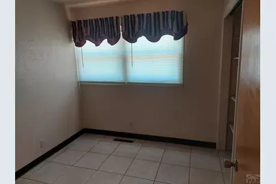 2042 S Riverview Dr, Pueblo, CO 81006 - Photo 16