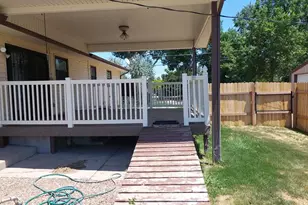 2042 S Riverview Dr, Pueblo, CO 81006 - Photo 28