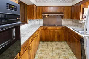 77 Circle Dr, La Junta, CO 81050 - Photo 44