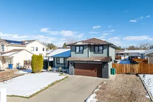 16 Ironbridge Ln, Pueblo, CO 81001 - Photo 2