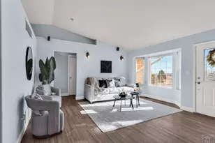 613 E Earl Dr, Pueblo West, CO 81007 - Photo 6