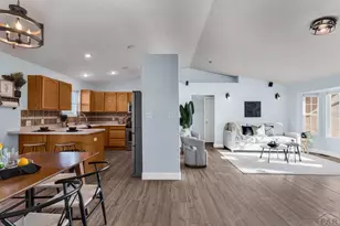 613 E Earl Dr, Pueblo West, CO 81007 - Photo 10