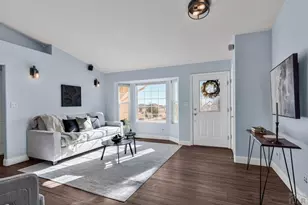 613 E Earl Dr, Pueblo West, CO 81007 - Photo 4