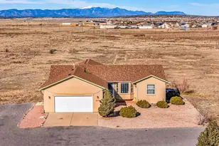 613 E Earl Dr, Pueblo West, CO 81007 - Photo 60