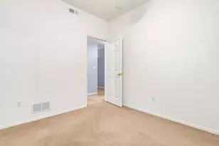 1044 Willowcrest Dr, Pueblo, CO 81005 - Photo 16