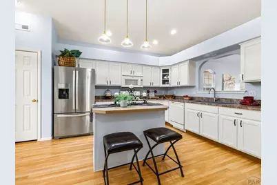 1044 Willowcrest Dr, Pueblo, CO 81005 - Photo 6