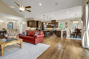 1325 Boldmere Ct, Monument, CO 80132 - Photo 6