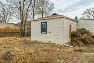 1909 E 2nd St, Pueblo, CO 81001 - Photo 10