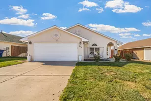 813 Ardath Ln, Pueblo, CO 81005 - Photo 1