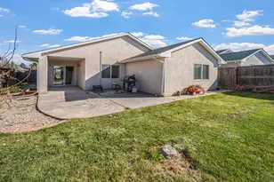 813 Ardath Ln, Pueblo, CO 81005 - Photo 16