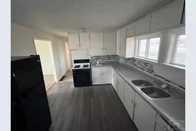 2505 E 9th St, Pueblo, CO 81001 - Photo 4