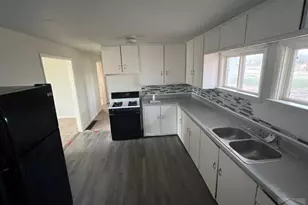 2505 E 9th St, Pueblo, CO 81001 - Photo 4