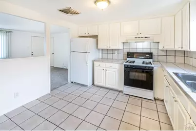 1523 Jerry Murphy Rd, Pueblo, CO 81001 - Photo 6