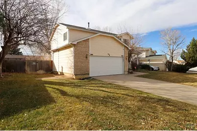 30 Bellita Dr, Pueblo, CO 81001 - Photo 2