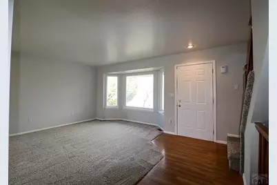 30 Bellita Dr, Pueblo, CO 81001 - Photo 4