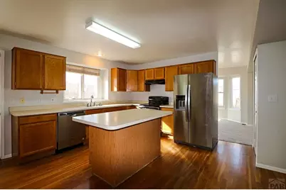 30 Bellita Dr, Pueblo, CO 81001 - Photo 12