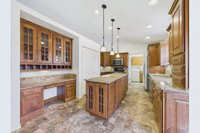 331 S Nicklaus Dr, Pueblo West, CO 81007 - Photo 8