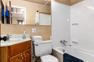 32 Scotland Rd, Pueblo, CO 81001 - Photo 10