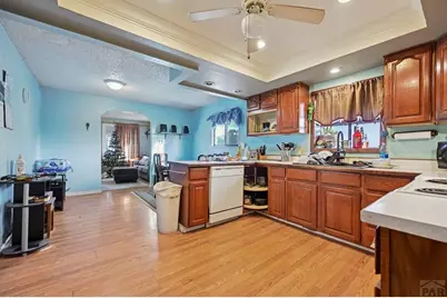 1108 E 3rd St, Pueblo, CO 81001 - Photo 2