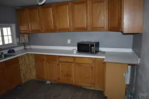 216 Gilpin St, La Junta, CO 81050 - Photo 16