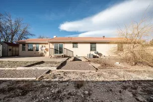 8 S Glenrose Dr, Pueblo, CO 81007 - Photo 48