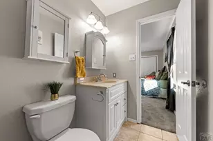 8 S Glenrose Dr, Pueblo, CO 81007 - Photo 30