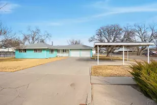 1509 Pine Ave, Rocky Ford, CO 81067 - Photo 2